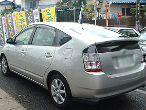 中古のハイブリット車を購入するときの注意点って何?