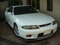 日産　スカイラインGT-R